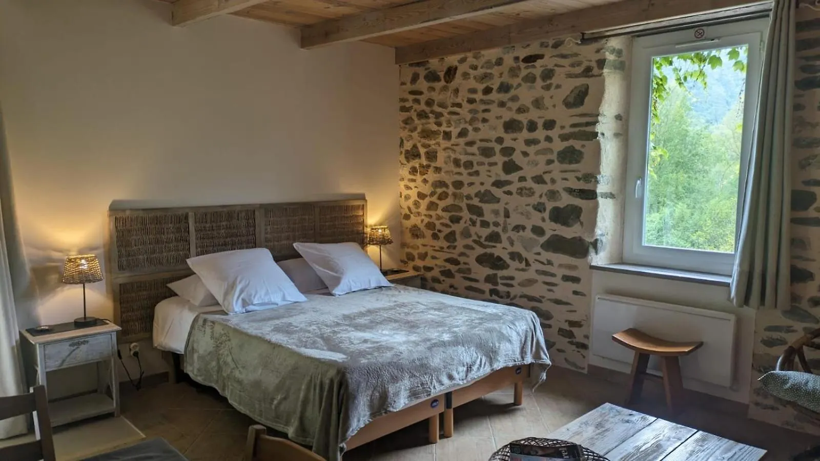 Brusque Les Jardins De Lumiere B&B 0*,  프랑스