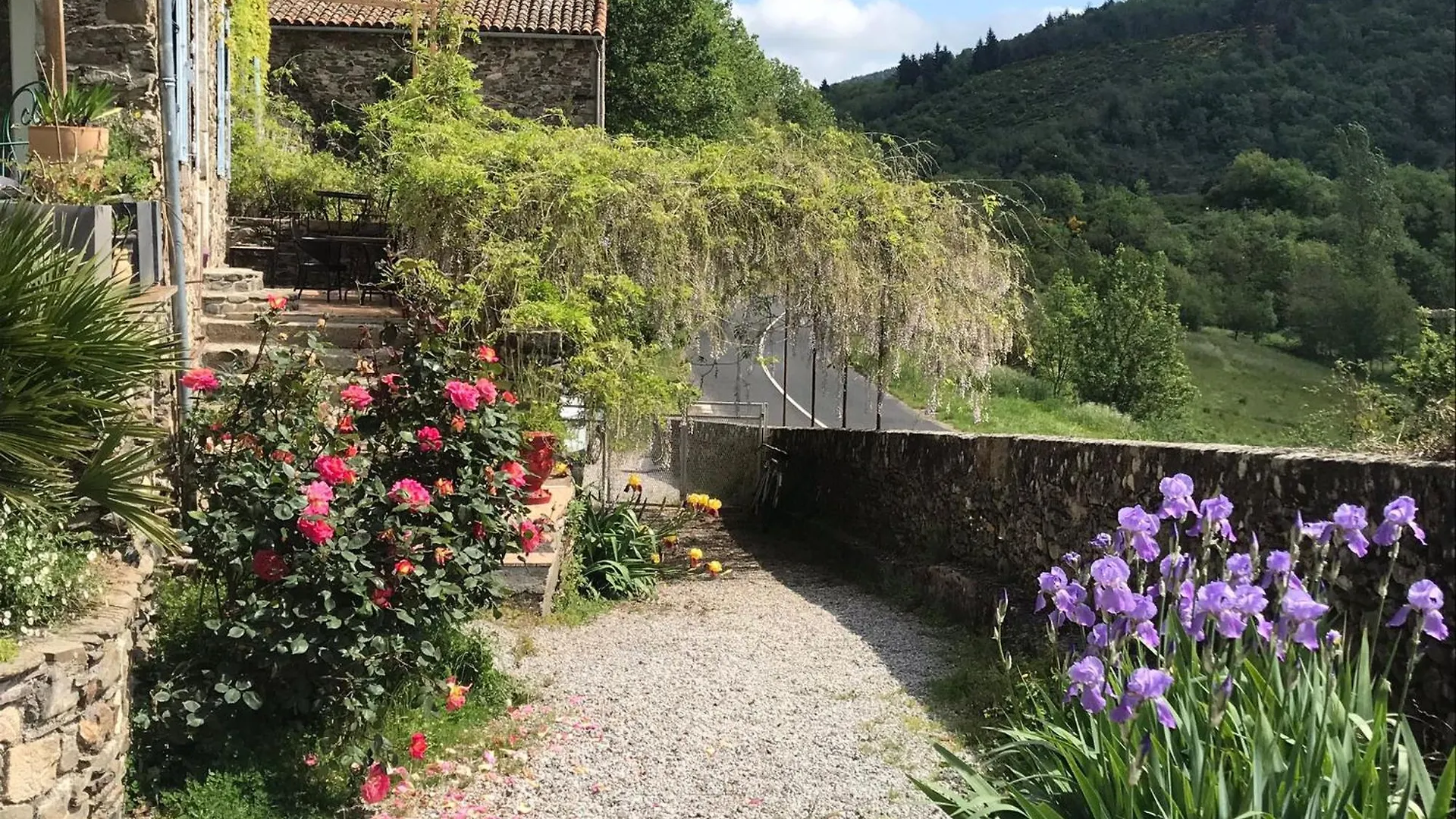 Brusque Les Jardins De Lumiere B&B