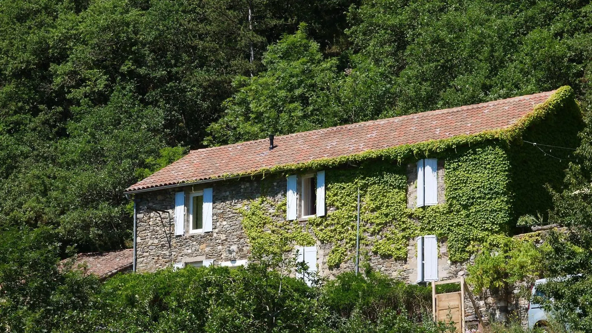 Brusque Les Jardins De Lumiere B&B